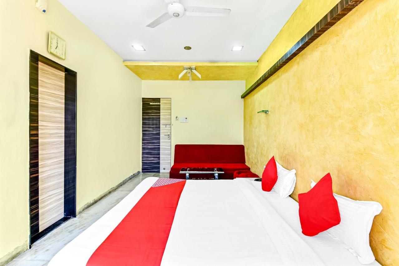 Oyo 61308 Hotel Rw International Hingoli Экстерьер фото